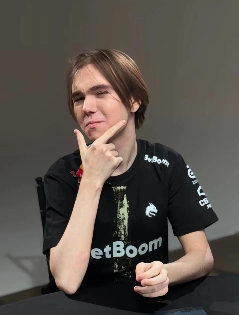 LPL春季赛今日首发名单：Doinb大战Forge Uzi仍未首发